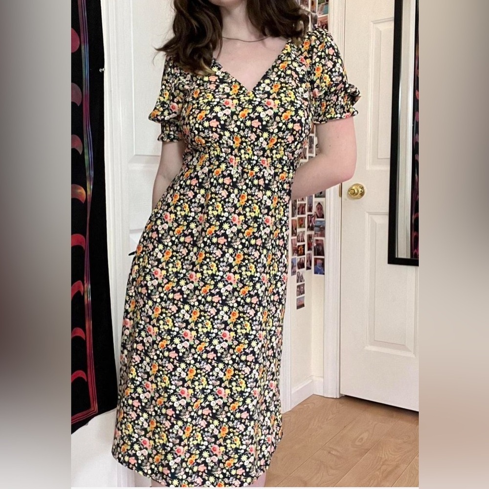 Loft midi Floral Short Sleeve women casual short sleeve Dress size 12